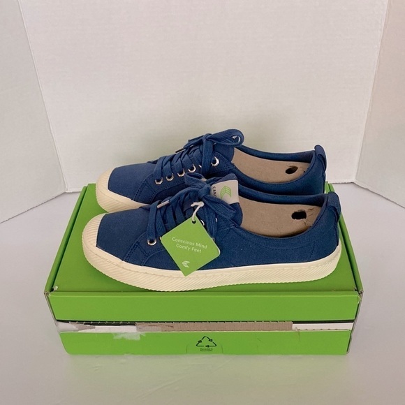 Cariuma OCA Shadow Blue Canvas Sneaker Unisex Low Top Size 9.5 Women’s | 8 Men’s - Picture 5 of 9